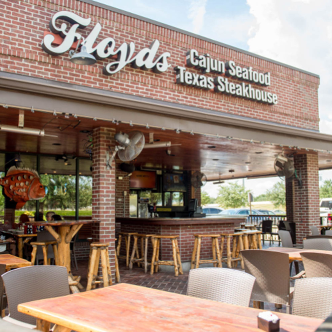 outside image of floyds sugar land that is now offering online ordering