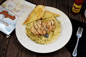 Chicken Alfredo Pasta from Floyds Seafood